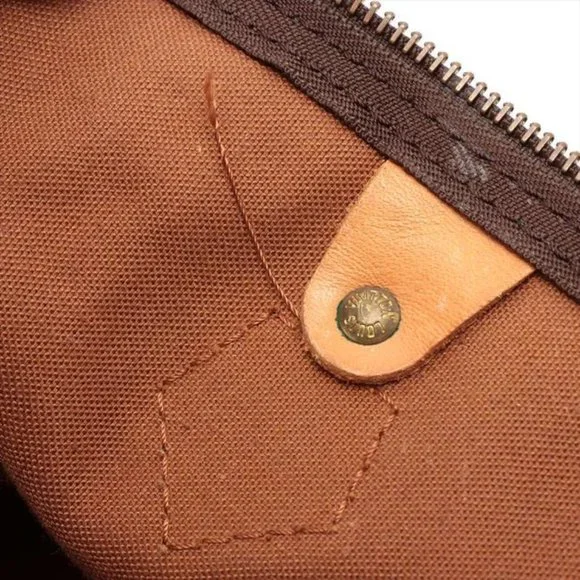 AUTHENTIC Louis Vuitton Speedy 40 with Lock